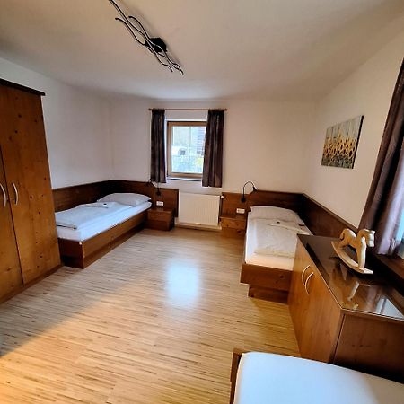 Baby- Und Kinderbauernhof Riegler Rossleithen Exteriör bild